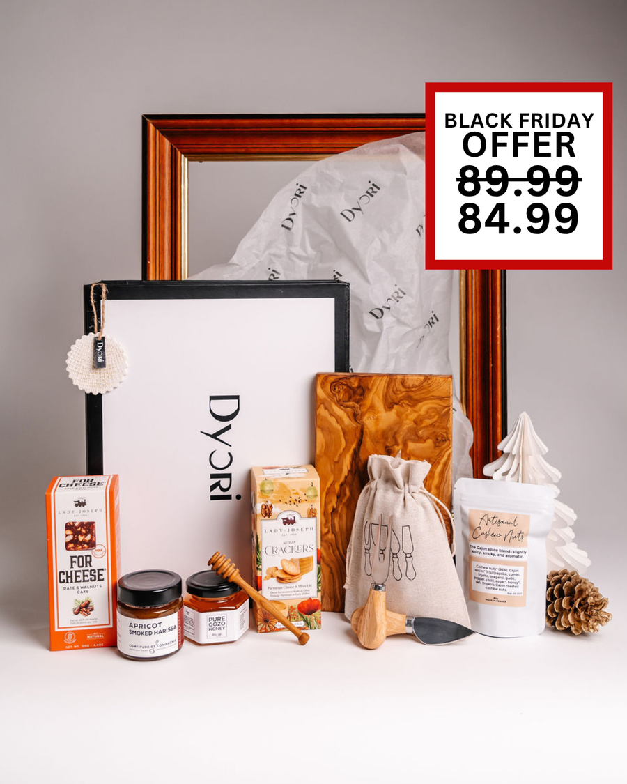 Christmas Gourmet Cheese Gift Hamper Malta – Olive Wood Board, Artisan Treats & Festive Keepsakes | Christmas Gifts for Everyone