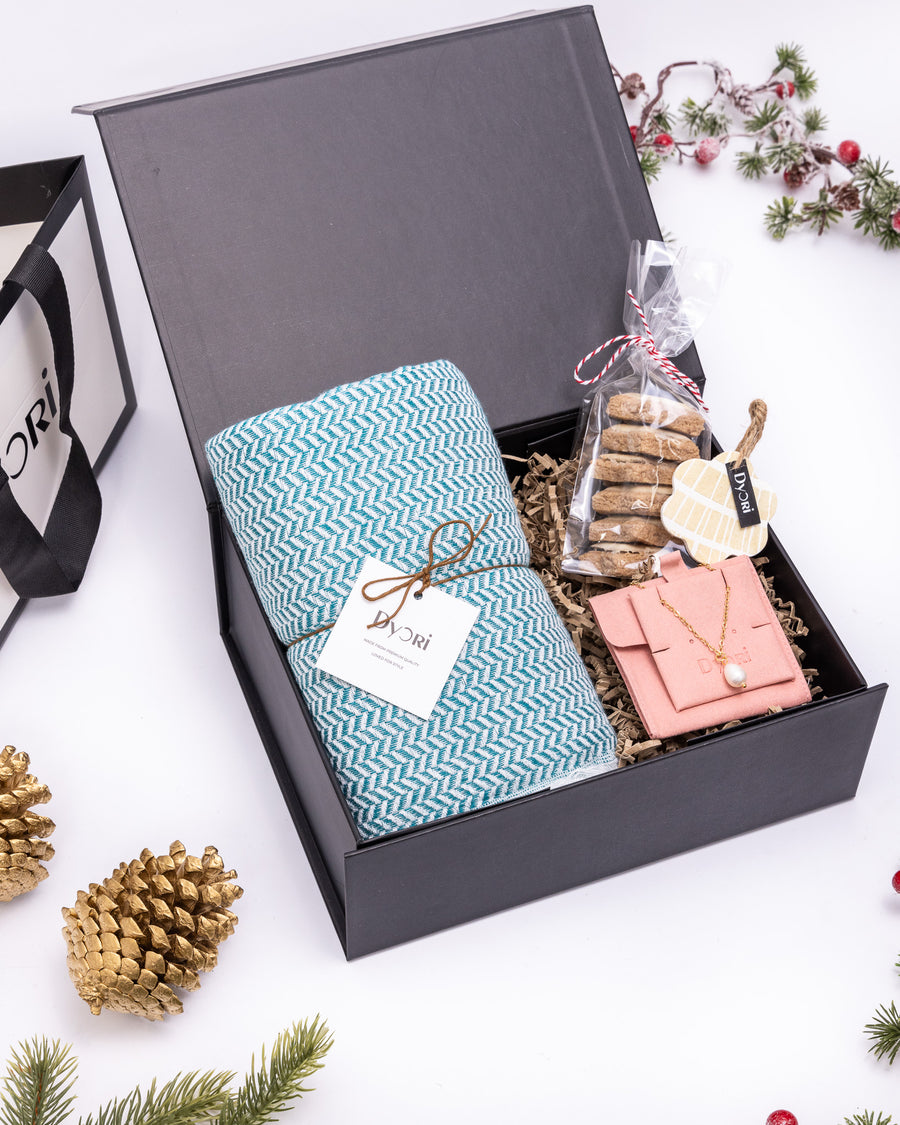 Fa-lalala Christmas Gift Box