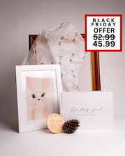 Celebrate new beginnings with this luxury baby-themed Christmas gift set, including a framed bunny illustration, wooden “Hello World” disc, and Dyori’s Our Baby Journal keepsake book. A heartfelt present for parents, available during the Black Friday sale in Malta.