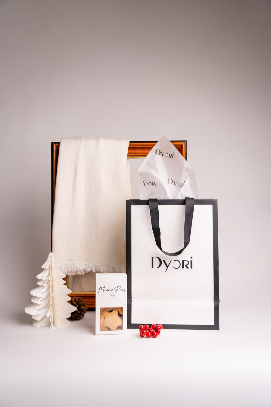 Luxury cream cotton scarf Christmas gift set Malta — sustainable and locally packed by Dyori. Perfect holiday gift for women, teachers, or corporate gifting.