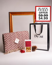 This warm-toned herringbone throw and caramel popcorn gift set captures cozy Christmas vibes. A timeless gift for loved ones or clients, available for Black Friday delivery in Malta.