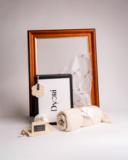 Luxury eco-friendly gift hamper by Dyori Malta featuring a soft sustainable cotton throw, handcrafted soap, bath bomb, and locally designed packaging. Ideal for men’s gifts, women’s gifts, teachers’ gifts, or corporate gifting. Sustainable, locally packed, and perfect for Christmas or birthday gifts in Malta.